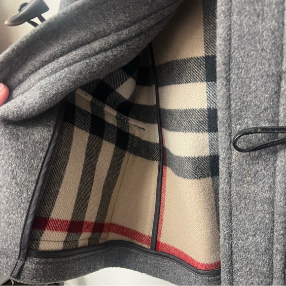 Burberry Wool Duffle Peacoat with Toggle Closure - Picture 7 of 7